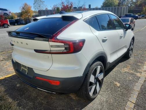 2023 Volvo C40 Recharge Pure Electric Twin Plus