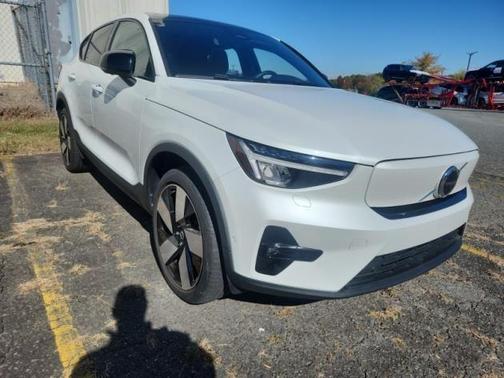 2023 Volvo C40 Recharge Pure Electric Twin Plus