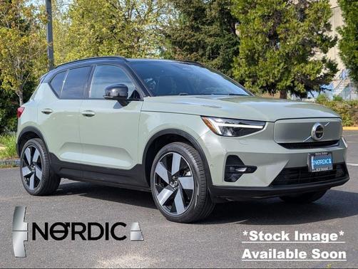 Silver Dawn Metallic 2023 Volvo XC40 Recharge Pure Electric Twin Ultimate