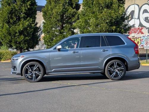 2019 Volvo XC90 T6 R-Design