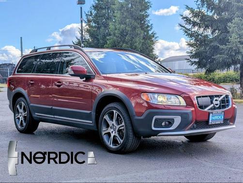 Flamenco Red 2012 Volvo XC70 T6 Platinum