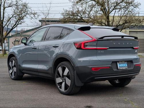 2023 Volvo C40 Recharge Pure Electric Twin Ultimate