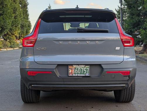 2023 Volvo XC40 Recharge Pure Electric Twin Plus