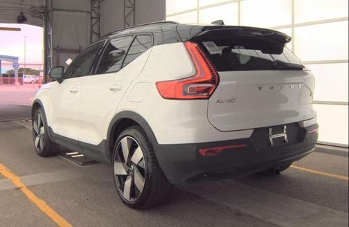 2024 Volvo XC40 Recharge Pure Electric Twin Ultimate