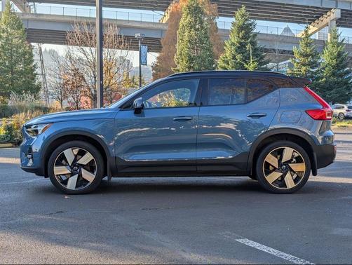 2023 Volvo XC40 Recharge Pure Electric Twin Ultimate