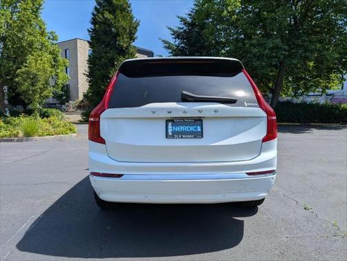 2023 Volvo XC90 Recharge Plug-In Hybrid T8 Plus 6-Seater