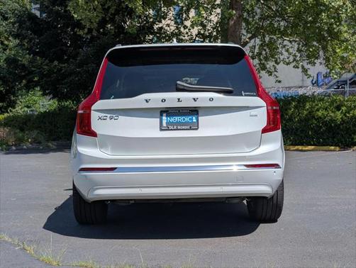 2024 Volvo XC90 Recharge Plug-In Hybrid T8 Ultimate 6-Seater