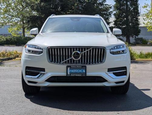 2024 Volvo XC90 Recharge Plug-In Hybrid T8 Ultimate 6-Seater