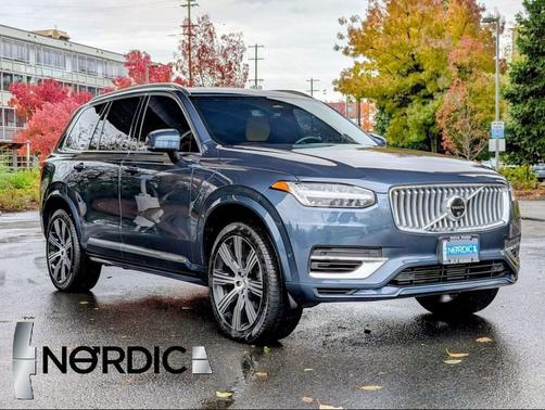 2024 Volvo XC90 Recharge Plug-In Hybrid T8 Ultimate Bright Theme 7-Seater