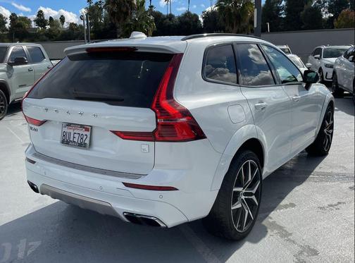 2021 Volvo XC60 Recharge Plug-In Hybrid T8 Polestar