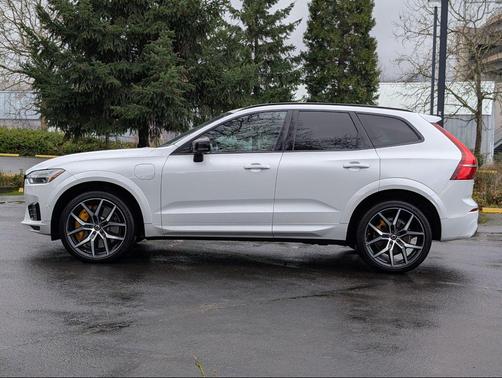 2021 Volvo XC60 Recharge Plug-In Hybrid T8 Polestar