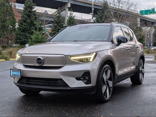 2023 Volvo XC40 Recharge Pure Electric Twin Ultimate