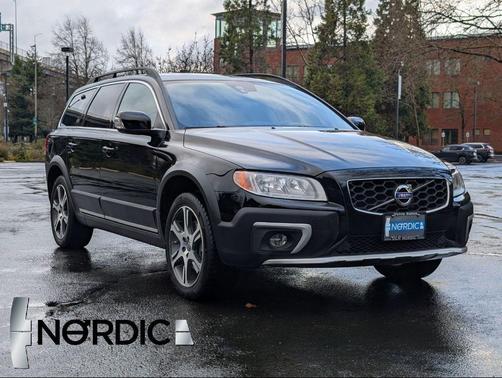 2015 Volvo XC70 T6