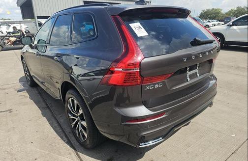 2025 Volvo XC60 B5 Plus
