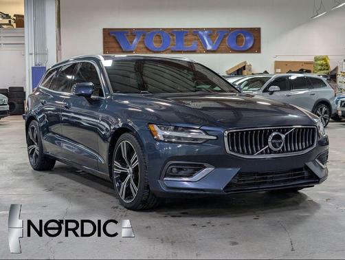 2019 Volvo V60 T6 Inscription