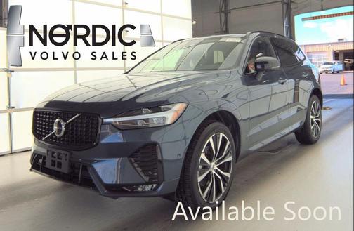 2025 Volvo XC60 B5 Plus