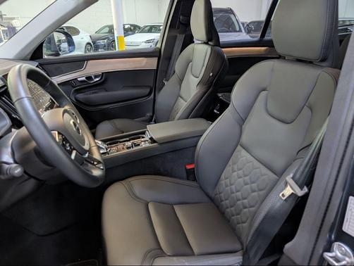 Denim Blue 2025 Volvo XC90 B6 Plus 7-Seater