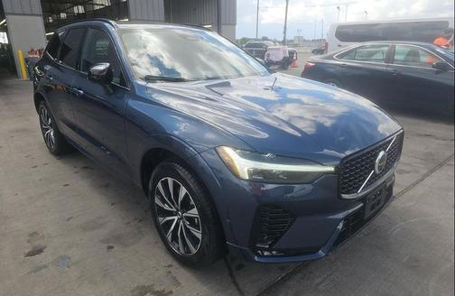 2025 Volvo XC60 B5 Plus