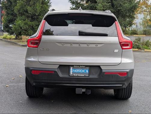 2024 Volvo XC40 Recharge Pure Electric Twin Ultimate