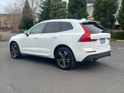 2018 Volvo XC60 T6 Momentum