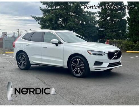 2018 Volvo XC60 T6 Momentum