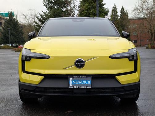 2025 Volvo EX30 Ultra Twin Motor Performance, Fully electric