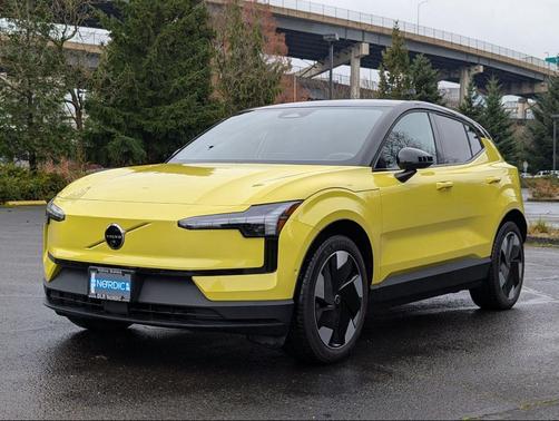 2025 Volvo EX30 Ultra Twin Motor Performance, Fully electric