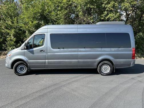 2019 Mercedes-Benz Sprinter 2500 High Roof