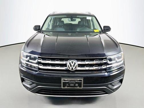 Deep Black Pearl Effect 2019 Volkswagen Atlas 3.6L SE