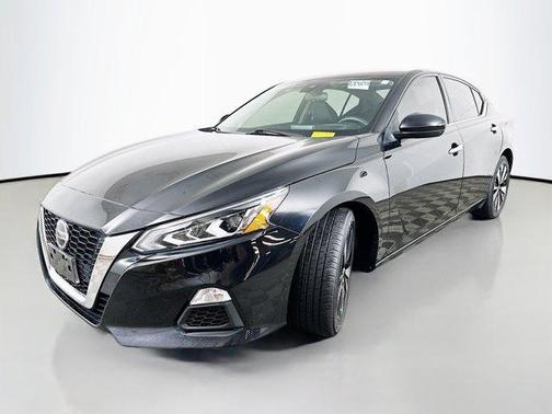 2021 Nissan Altima 2.5 SV