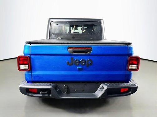 2024 Jeep Gladiator Sport