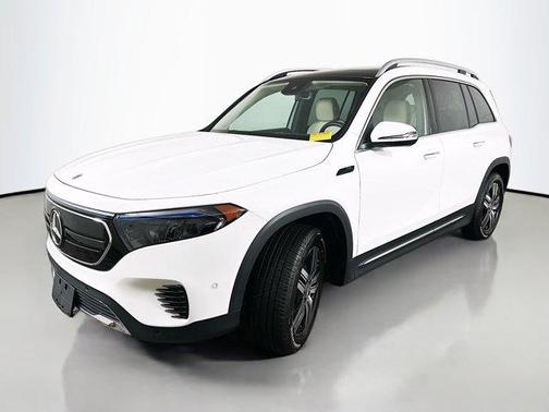 2022 Mercedes-Benz EQB 300 Base 4MATIC