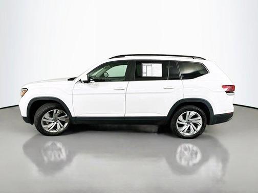 2022 Volkswagen Atlas 3.6L SE w/Technology