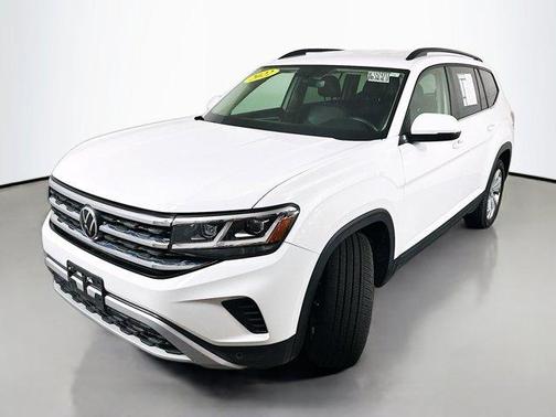 2022 Volkswagen Atlas 3.6L SE w/Technology