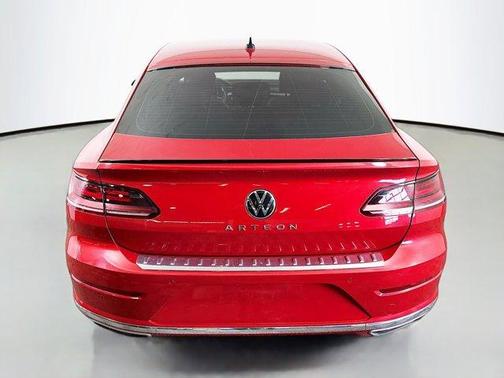 2022 Volkswagen Arteon 2.0T SE R-Line