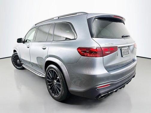 2026 Mercedes-Benz AMG GLS 63 Base