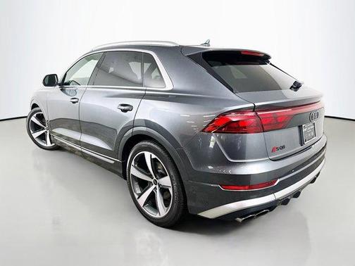2024 Audi SQ8 4.0T quattro Premium Plus