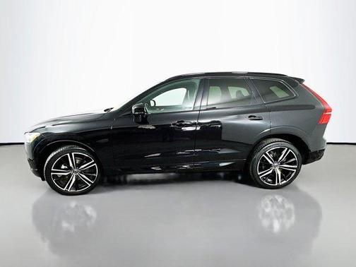 2021 Volvo XC60 T5 R-Design