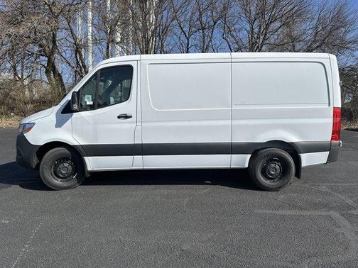 Arctic White 2025 Mercedes-Benz Sprinter 2500 Standard Roof