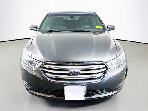 2016 Ford Taurus SEL