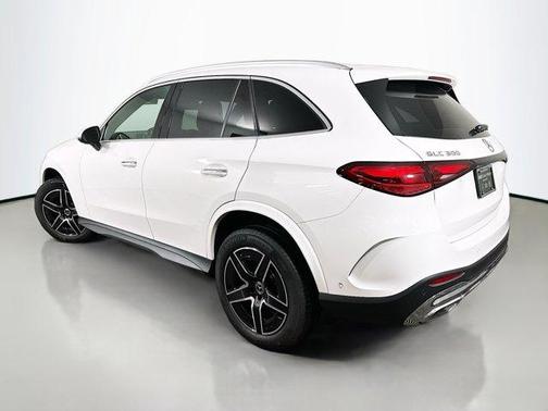 2025 Mercedes-Benz GLC 300 Base 4MATIC