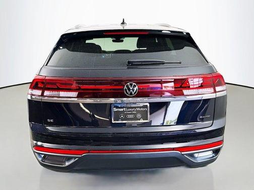 2025 Volkswagen Atlas Cross Sport 2.0T SE