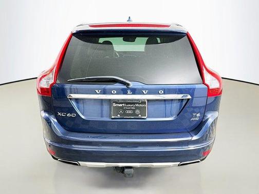 2015 Volvo XC60 T6 Platinum