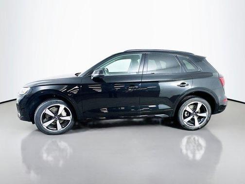 2023 Audi Q5 45 S line Prestige