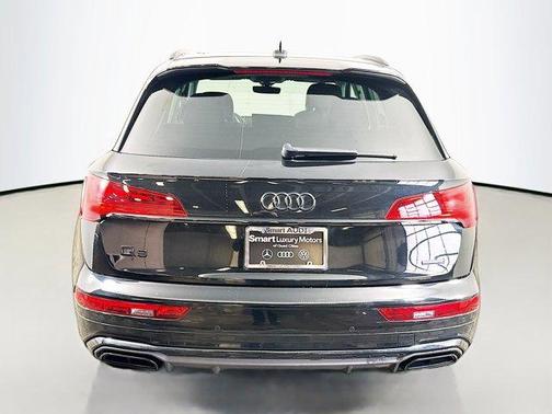 2023 Audi Q5 45 S line Prestige