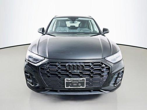 2023 Audi Q5 45 S line Prestige