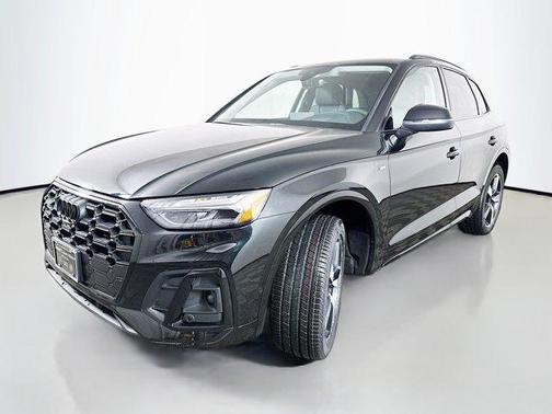 2023 Audi Q5 45 S line Prestige