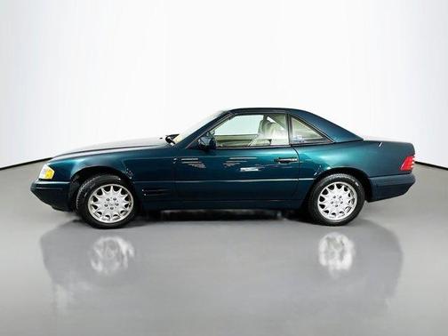 1997 Mercedes-Benz SL-Class Base