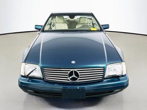 1997 Mercedes-Benz SL-Class Base