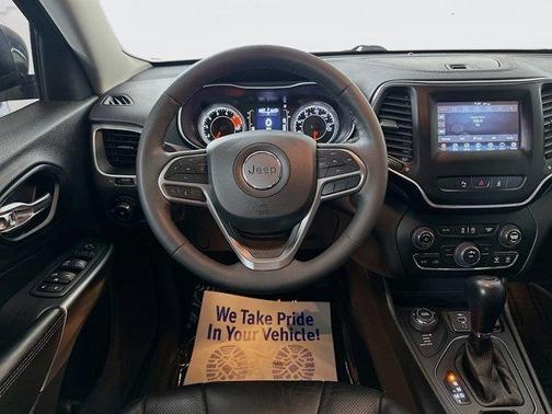 Sting Gray Clearcoat 2021 Jeep Cherokee Latitude Lux